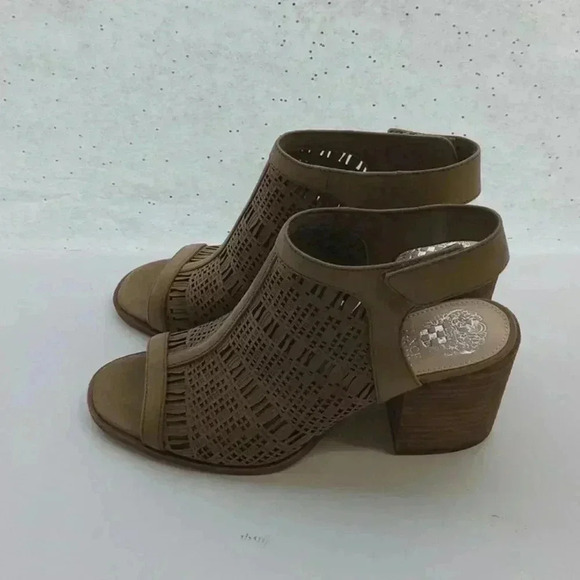 Vince camuto heeled open toe ankle strap sandals - Picture 7 of 9